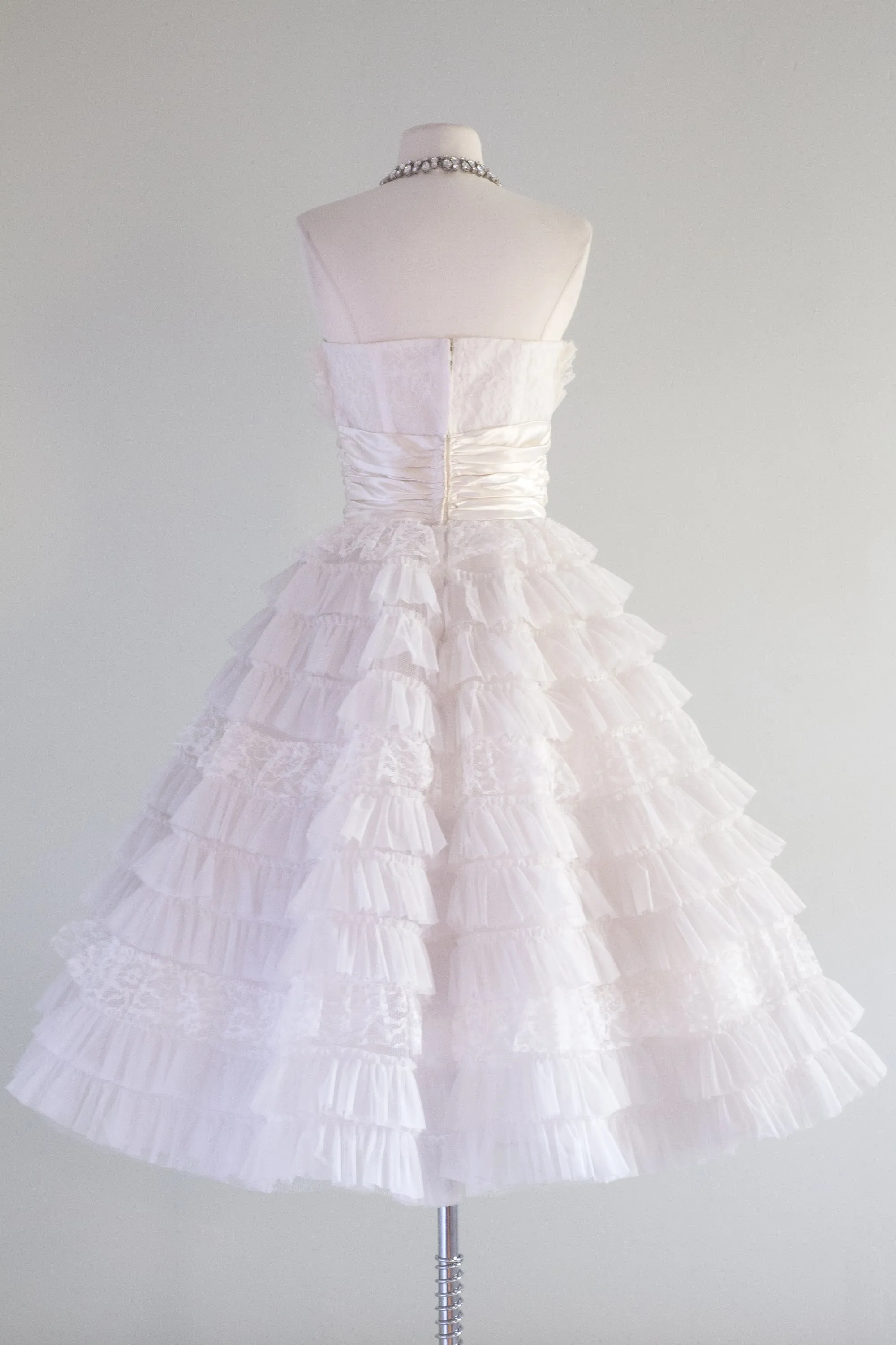 1950's Tiered Ruffle Strapless Wedding Dress / Waist 26