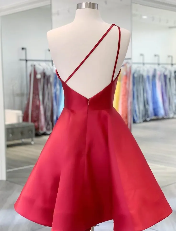 A-Line Backless Homecoming Dresses Red Mini Sleeveless One Shoulder Graduation Dress With Appliques  SH760