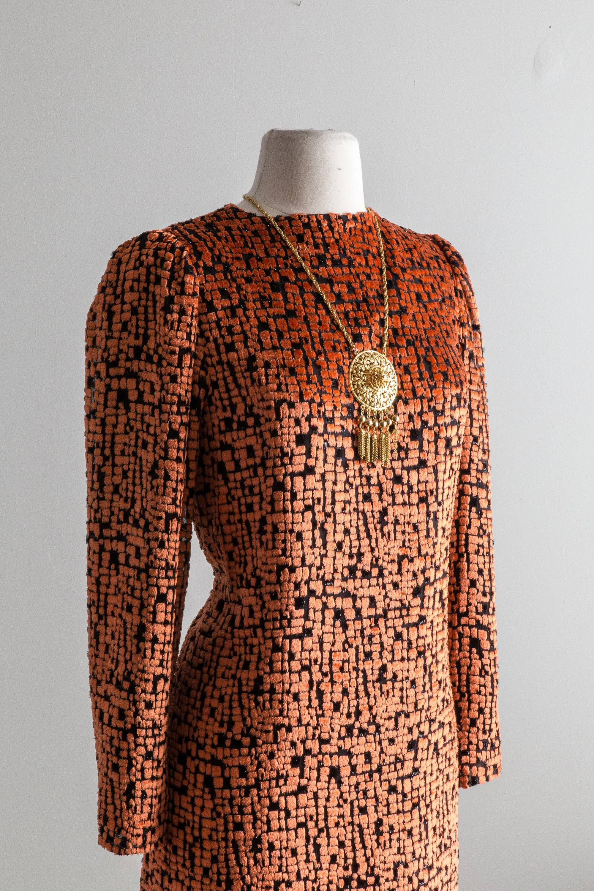 Chic 1970s Silk Velvet Dress In Flaming Orange & Black / Small